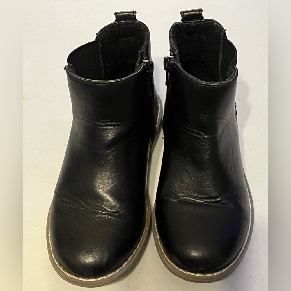 Boys boots